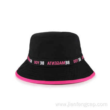 Colorful cotton twill bucket hat with fashion print